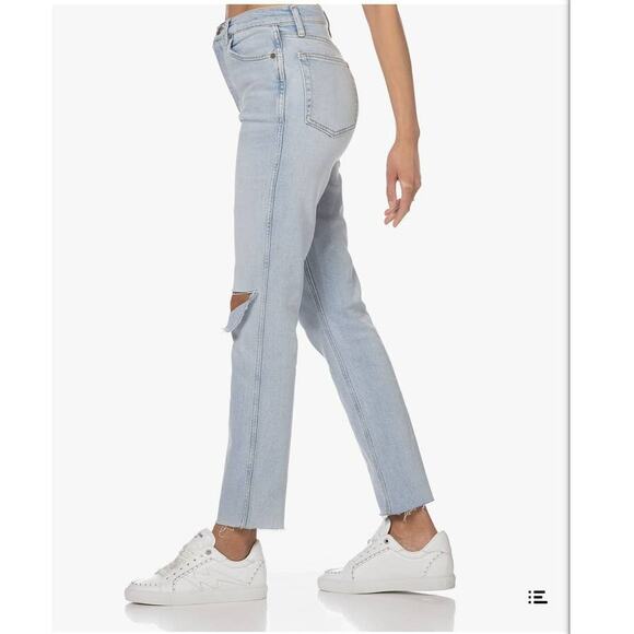RE/DONE 80's Slim Straight Ripped Knee Jeans in Icy Blue Size 26 NWT - Picture 2 of 9